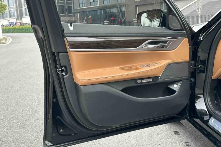 Used BMW 7 Series 2016 730Li Leading Model