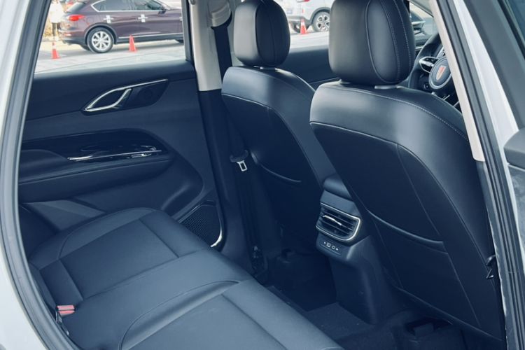 Used Hongqi HS3 PHEV 2025 Model PHEV 117km Jingwei PLUS Edition
