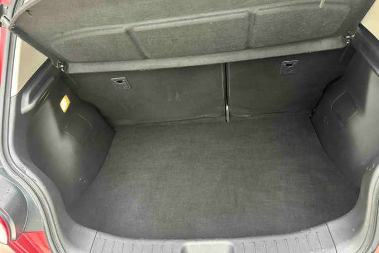 Used Nissan Tiida 2014 1.6L CVT Comfort Model
