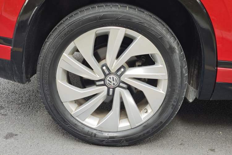 Used Volkswagen Tayron X 2020 330TSI Two-Wheel Drive Luxury Smart Connectivity Version Exterior 6