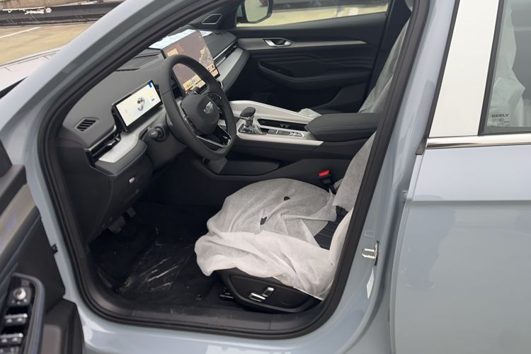 Used Geely Auto Preface 2025 Dongfang Yao 1.5TD Fuyao Edition