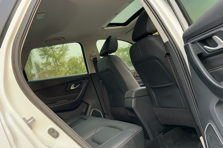 Used Bestune X40 2019 1.6L Automatic Connected Smart Cool Version China V Emission Standard