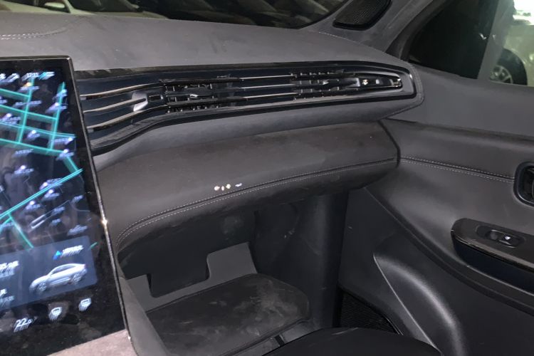 Used Nio EC6 2020 615 km Performance Edition Interior 3