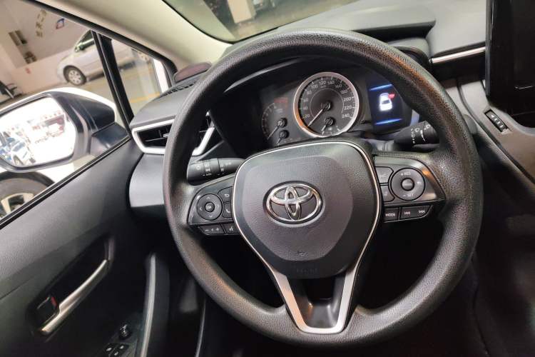 Used Toyota Corolla 2022 1.2T S-CVT Pioneer PLUS Edition Steering Wheel