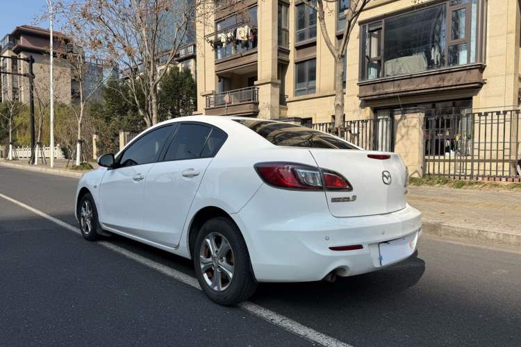 Used Mazda Mazda 3 2011 Sedan 1.6L Automatic Comfort Model