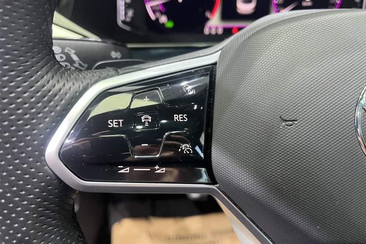 Used Volkswagen FAW-Volkswagen CC 2023 380TSI Striking Edition Interior 9