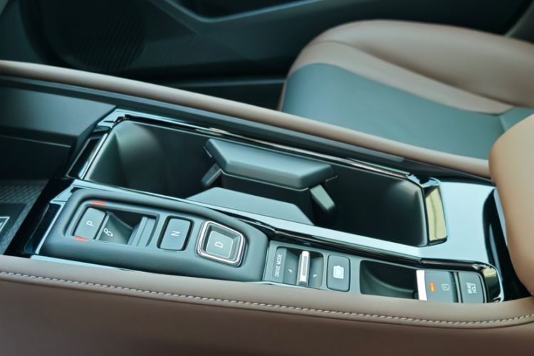 Used Honda Inspire New Energy 2023 ePHEV Prestige Edition