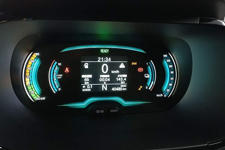 Used Chery New Energy Little Ant 2022 Sweet Pink Edition Low-Sugar Version 30kW 301km Range