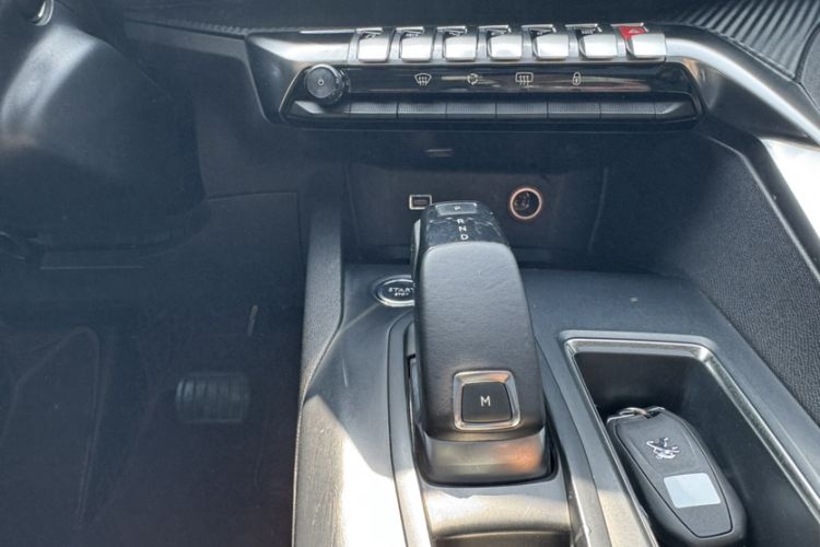 Used Peugeot 5008 2019 380THP 5-Seater Elite Edition