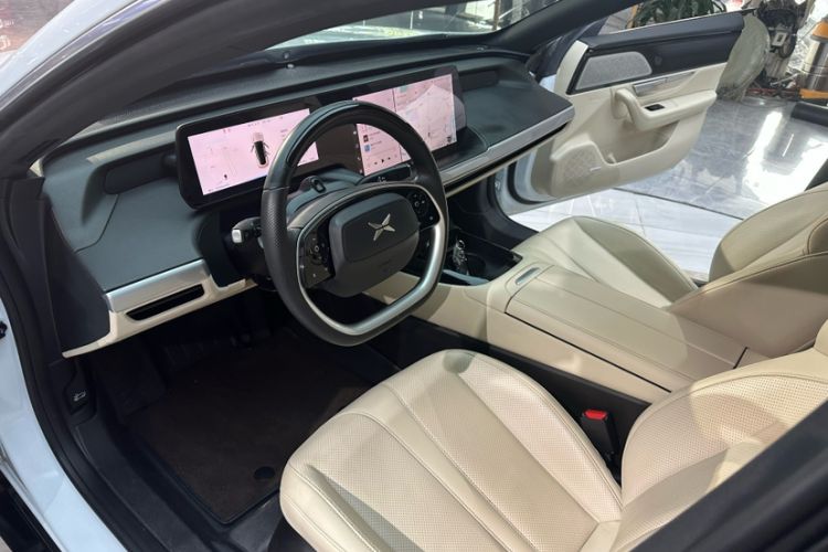 Used XPeng P7 2020 670N Interior 3