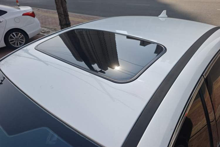 Used Ford Focus 2017 Sedan 1.6L Manual Fashion Edition Smart Drive Version