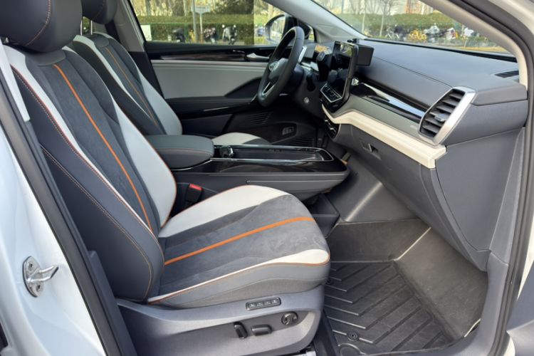 Used Volkswagen ID.6 CROZZ 2021 High-Performance PRIME Edition