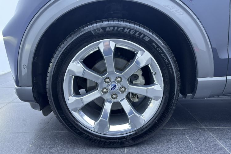 Used Ford Explorer 2020 EcoBoost 285 4x4 Platinum Edition 6 Seats