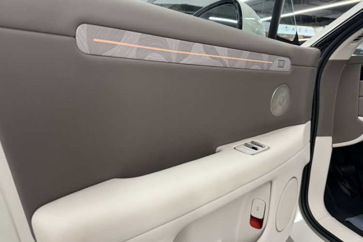 Used IM LS6 2026 Model Pure Electric Max Interior 2