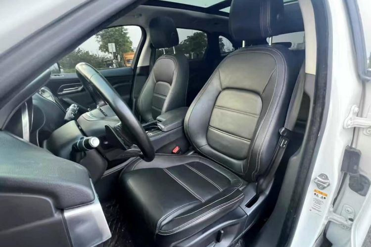 Used Jaguar F-PACE 2018 2.0T Four-Wheel Drive Urban Luxury Edition