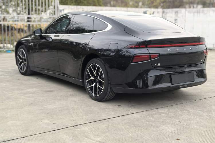 Used XPeng P7 2023 P7i 702 Pro