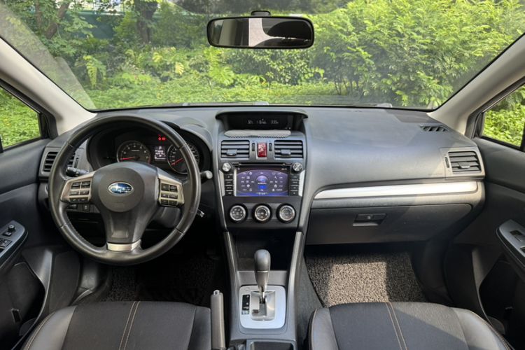 Used Subaru XV 2014 2.0i Comfort Edition
