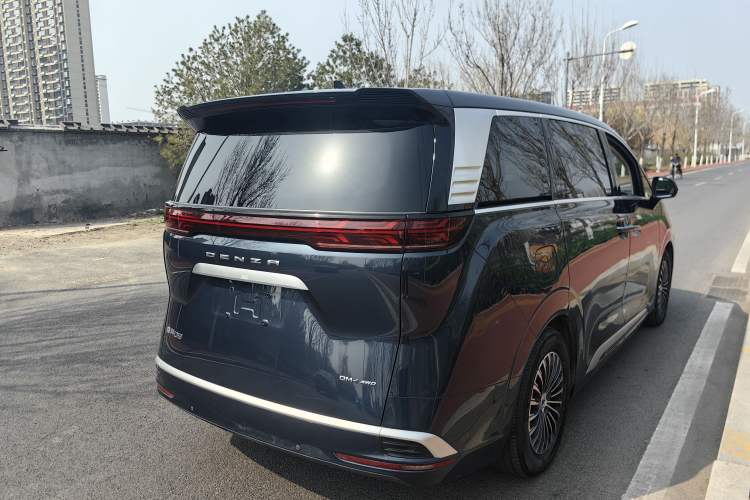 Used Denza D9 2024 DM-i 980 Four-Wheel Drive Flagship Model Exterior 9