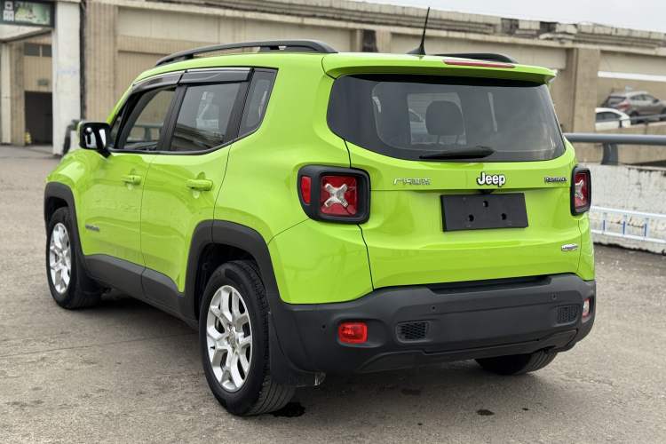 Used Jeep Renegade 2017 180T Automatic Jingneng Edition Exterior 5