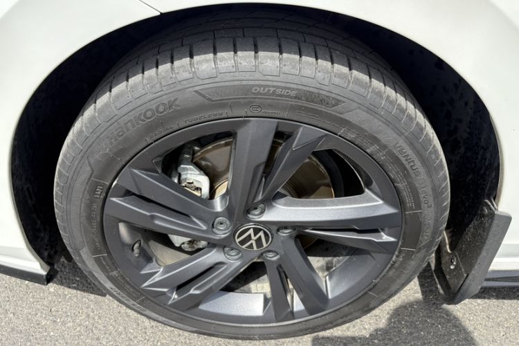 Used Volkswagen Golf 2024 280TSI DSG R-Line 50th Anniversary Edition
