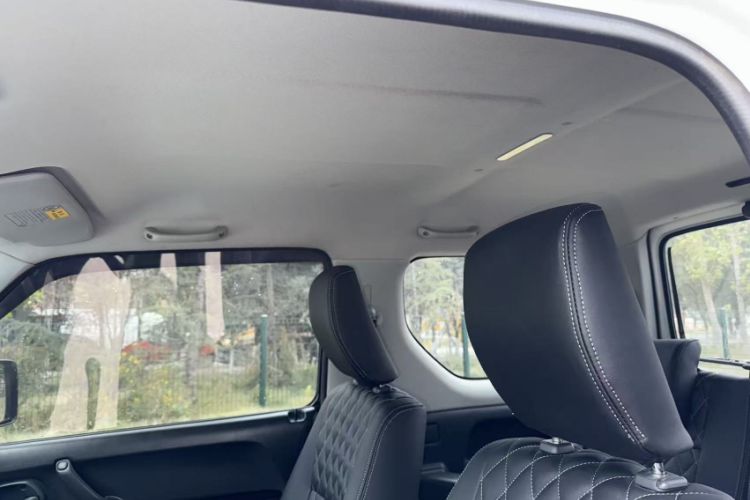 Used Suzuki Jimny 2015 1.3 AT JLX
