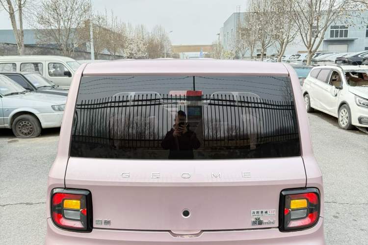 Used Geely Galaxy Panda 2023 Panda Mini 200km Endurance Bear