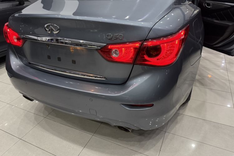 Used Infiniti Q50 2014 2.0T Luxury Edition