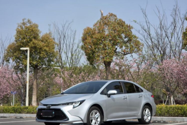 Used Toyota Levin 2021 185T CVT Luxury Edition Front Left 45 Deg