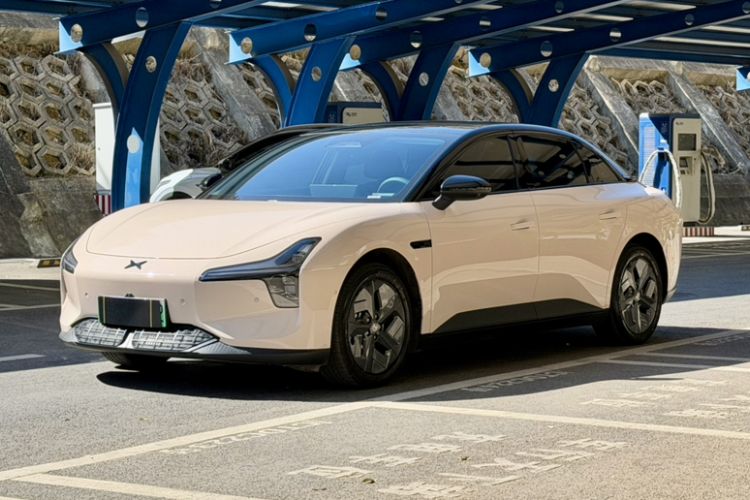 Used XPeng MONA M03 2024 620 with Ultra-Long Range