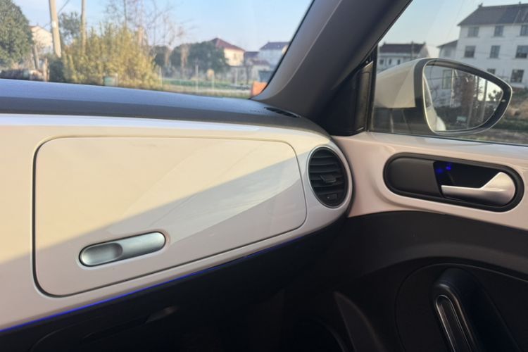 Used Volkswagen Beetle 2013 1.4 TSI Comfort Model
