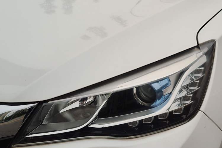 Used Dongfeng Aeolus AX5 2017 1.4T Automatic Fun Edition
