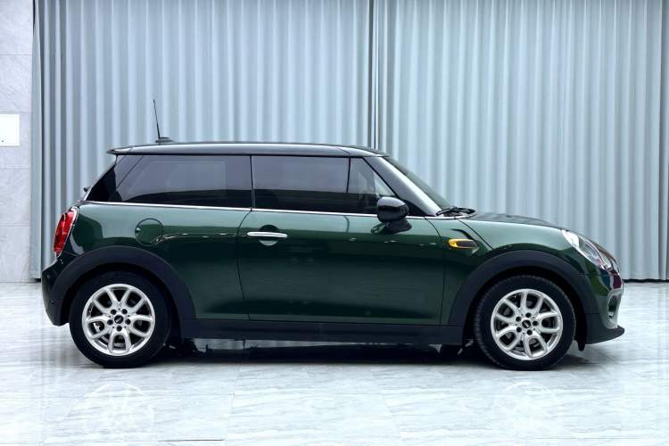 Used MINI MINI 2014 1.5T COOPER Fun