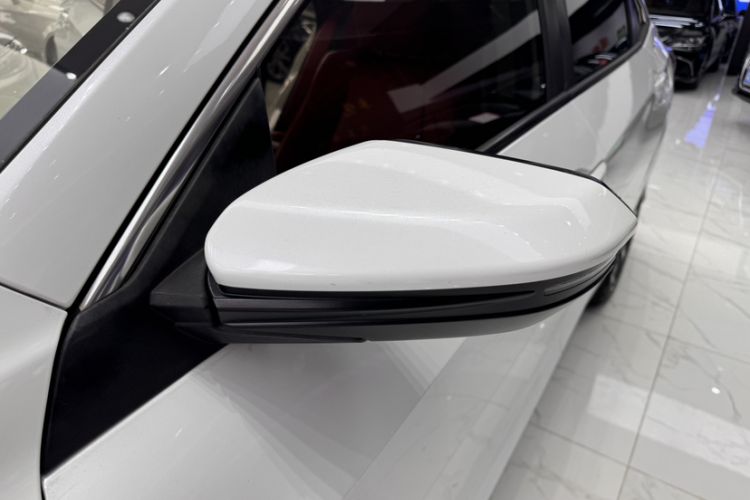 Used Honda Envix 2019 180TURBO CVT Enjoyment Version China VI Exterior 4