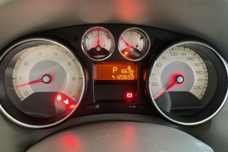 Used Peugeot 308 2014 Enjoyment Edition Classic 1.6L Automatic Fashion Model
