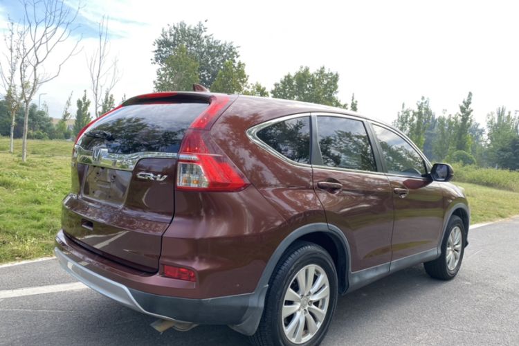 Used Honda CR-V 2016 2.0L two-wheel drive Urban Edition
