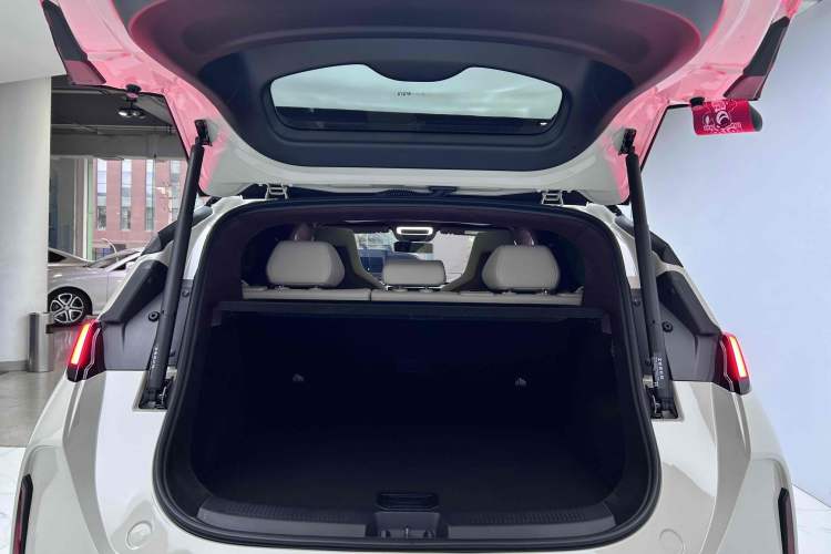 Used Zeekr X 2025 5-Seater Rear-Drive Version Trunk