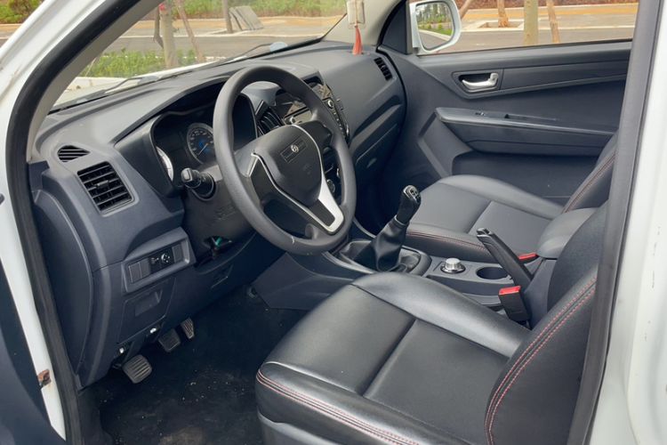 Used Isuzu JLM 2016 2.8T Four-Wheel Drive Ultra-Luxury Version JE493ZLQ4CA
