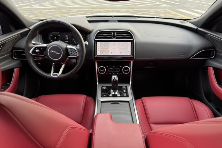 Used Jaguar XEL 2021 2.0T 250 PS R-DYNAMIC S Advanced Sport Edition Interior 4