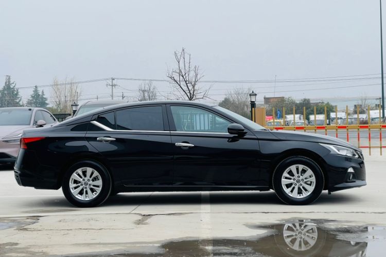 Used Nissan Teana 2021 2.0L XE Fashion Edition
