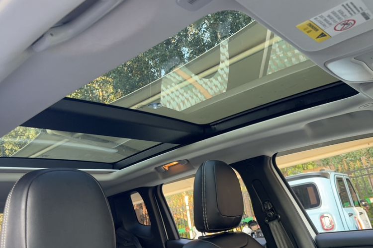 Used Jeep Renegade 2018 Connected Large Screen Version 180T Automatic High-Energy Edition