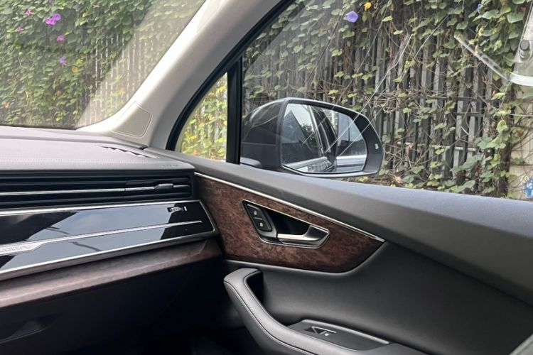 Used Audi Q7 2023 55 TFSI quattro S line Sport Edition