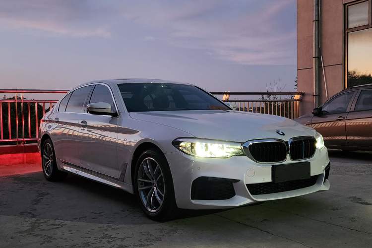 Used BMW 5 Series 2020 525Li M Sport Package