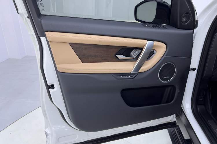 Used Land Rover Discovery Sport 2024 Performance Tech Edition