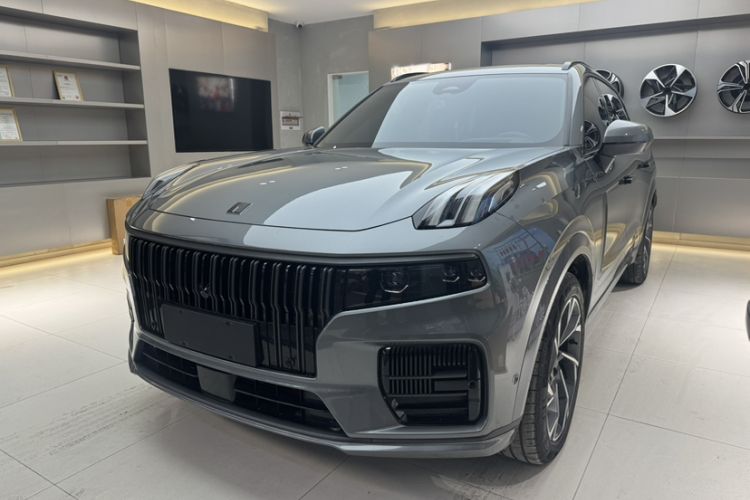 Used Lynk & Co 09 2021 2.0T Halo Six-Seater