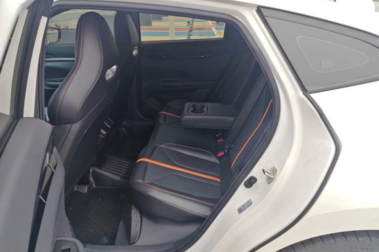 Used CHANGAN UNI-V 2024 1.5T Smart Navigation Version