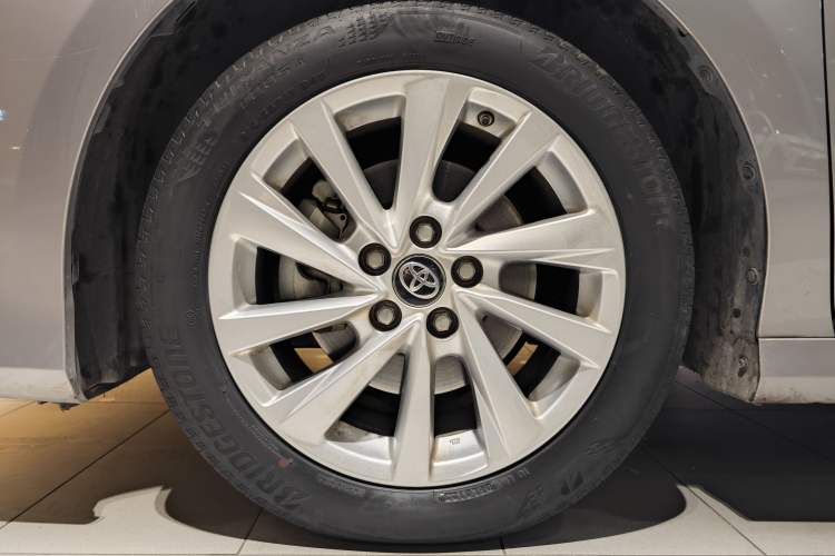 Used Toyota Camry 2021 2.0G Luxury Edition