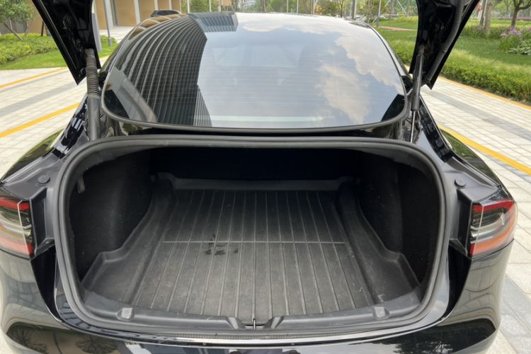 Used Tesla Model 3 2022 Rear-Wheel-Drive Version
