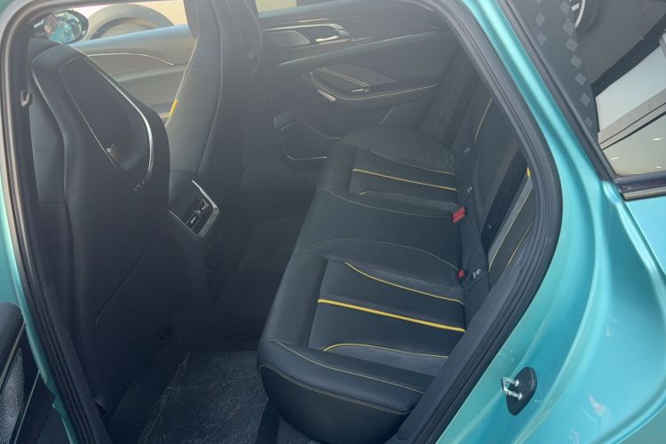 Used Hongqi H6 2023 2.0T ZhiZhen Edition
