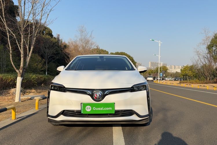 Used Buick Velite 6 2024 450km Range Commuter Version
