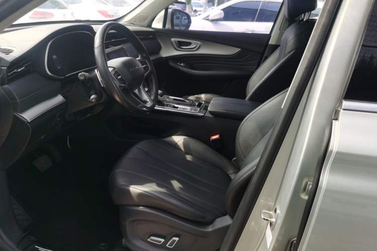 Used Roewe RX5 MAX 2019 300TGI Automatic Smart Cabin Luxury Edition
